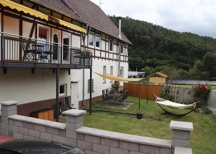 Eder_ufer * Hemfurth-Edersee